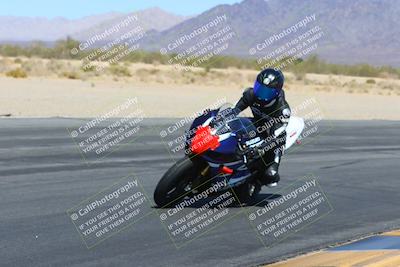 media/Mar-24-2025-Moto Forza (Mon) [[57ce5c5cff]]/3-Beginner Group/Session 3 (Turn 6 Inside)/